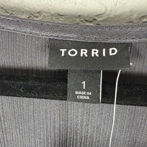 NEW Torrid Blouse Womens 1X Top Satin Wrap Belted Career Office Gray - Picture 5 of 6